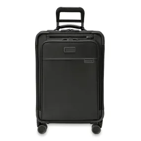 Briggs & Riley BASELINE Essential 22" Carry-On Expandable Spinner