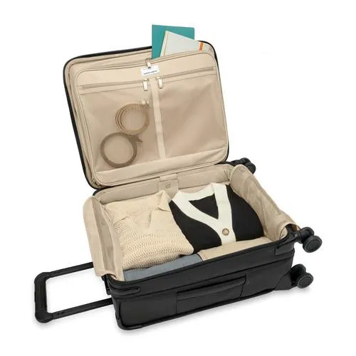 Briggs & Riley Baseline Global Carry On Spinner