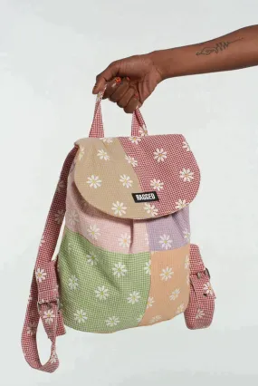 MEADOW DAISY GINGHAM BACKPACK